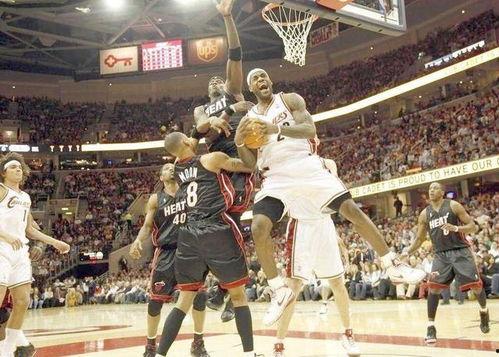 总决赛吃瓜群众,吃瓜群众视角下的精彩瞬间